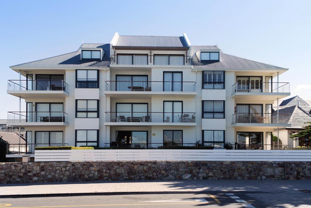 74 On Marine Apartment Hermanus Bilik gambar